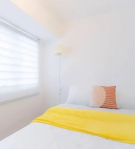 A2j Luxury 3br Bgc Loft Near Malls And Airport