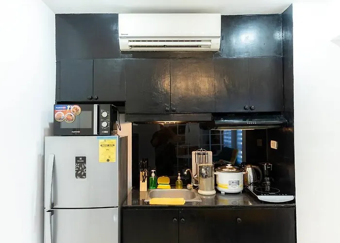 A2j Luxury 3br Bgc Loft Near Malls And Airport Manila