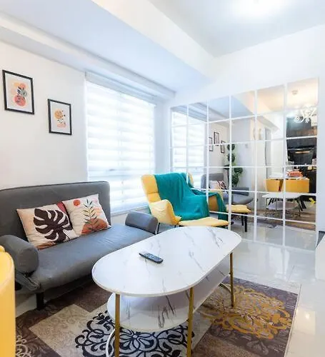 Apartment A2j Luxury 3br Bgc Loft Near Malls And Airport Manila