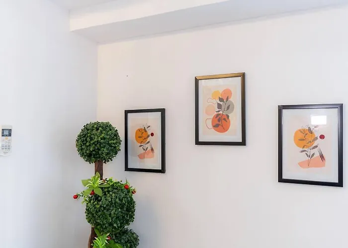 A2j Luxury 3br Bgc Loft Near Malls And Airport Manila