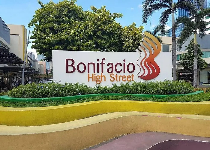 A2j Luxury 3br Bgc Loft Near Malls And Airport Apartment *